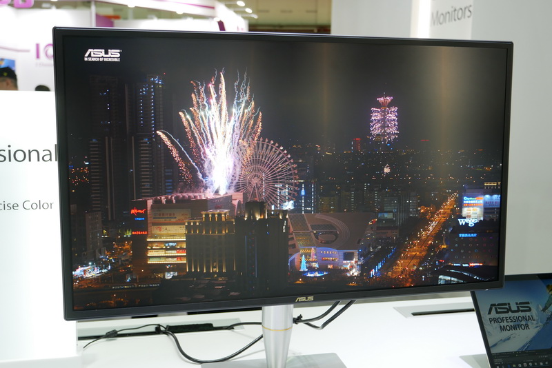 32型4K IPSパネルを採用。384ゾーンの輝度調節機能に対応する直下型LEDバックライトを採用し、HDR 10準拠DR表示対応。優れた表示品質も備える