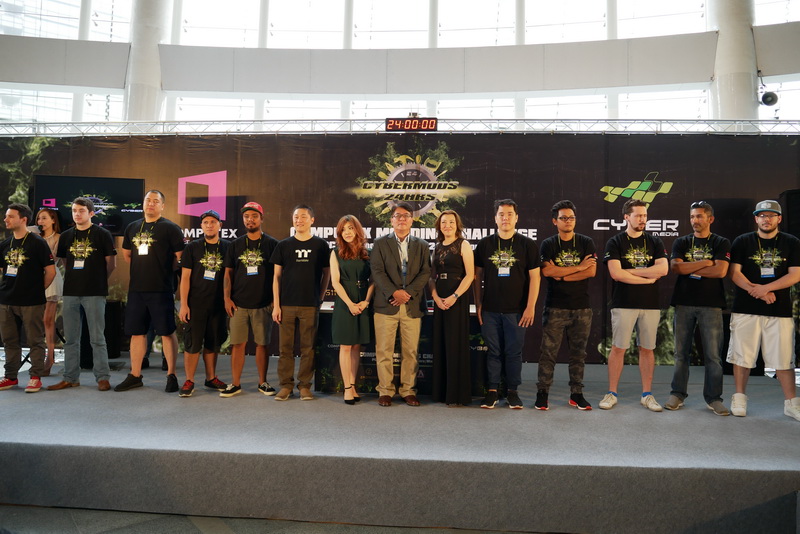 世界6カ国からトップModderが集められ、MOD PC製作コンテストを開催