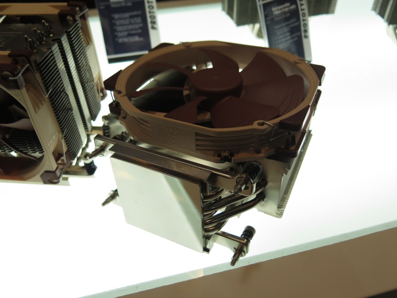 Noctuaが展示していたRyzen Threadripper対応CPUクーラー