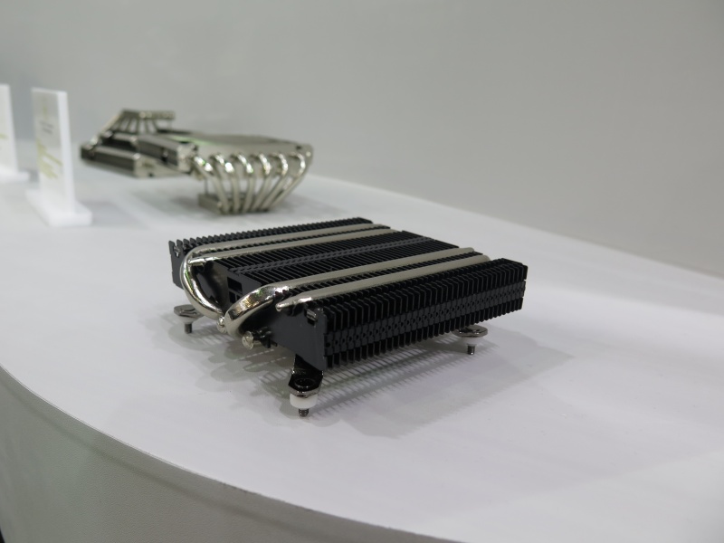 Thermalrightの低背/小型CPUクーラーのプロトタイプ