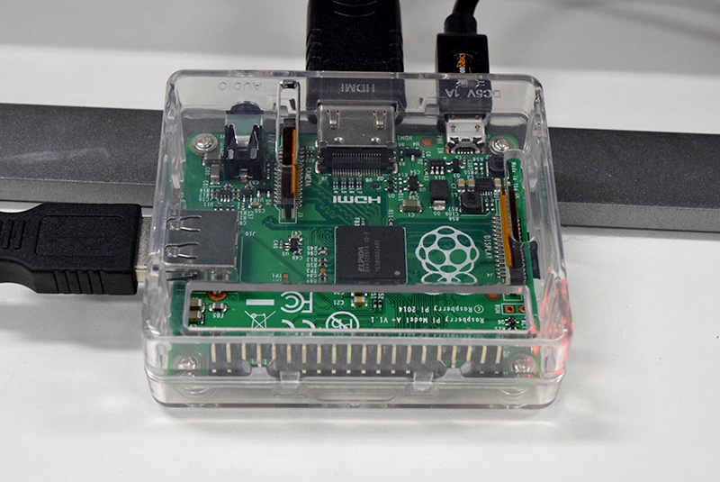 Raspberry Piを内蔵