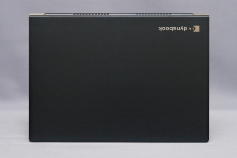 Hothotレビュー】東芝「dynabook UX53/D」は斜め落下にも耐える堅牢