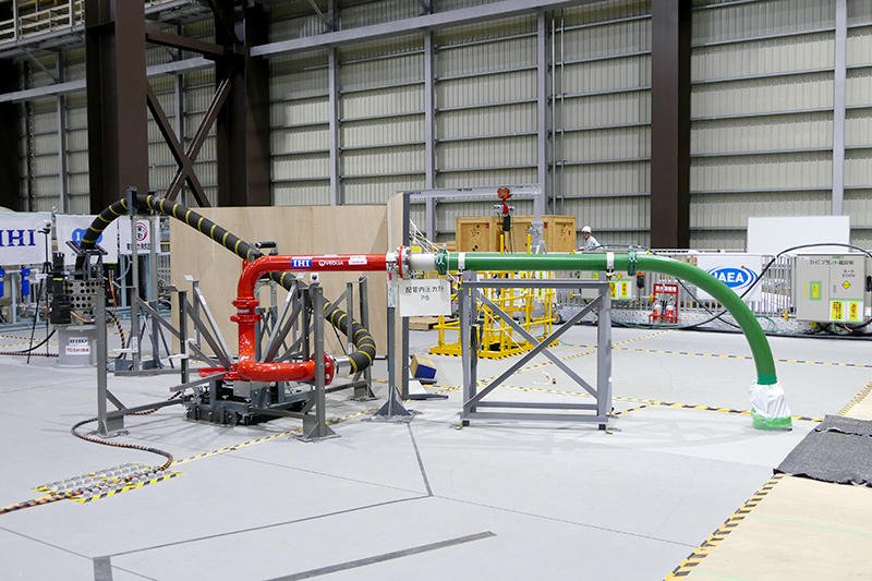 ホース送り装置全体