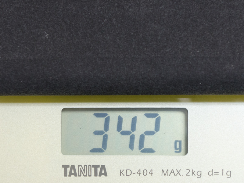キーボードは実測で342g