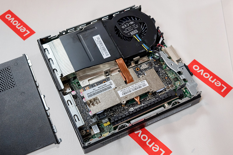 GPU搭載モデルではGPUからヒートパイプを延長し、CPUの冷却と統合することで、低騒音を実現