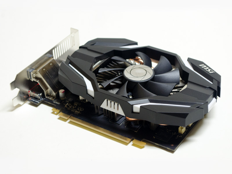 MSI製のGeForce GTX 1060が搭載されていた