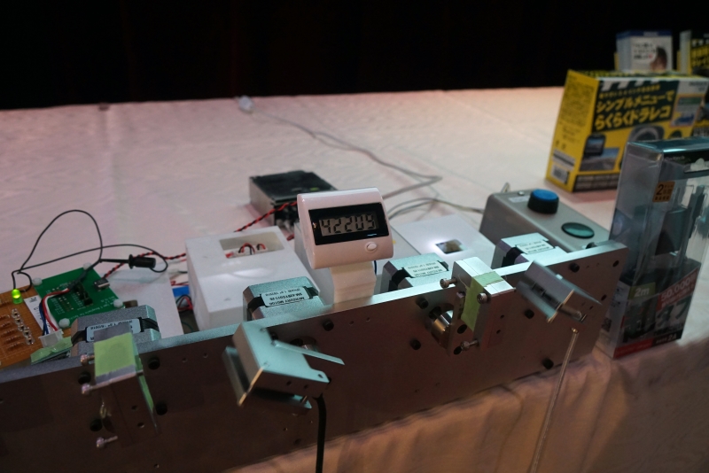 会場に設置されていたケーブル曲げ測定器