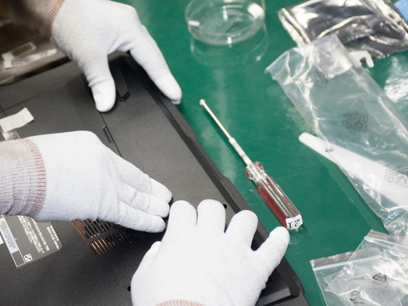 バッテリの取り付け