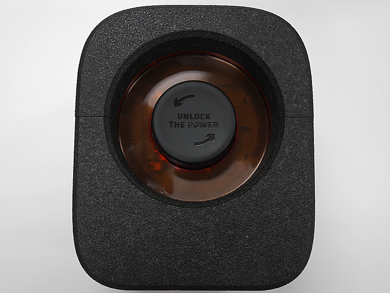 パッケージ背面