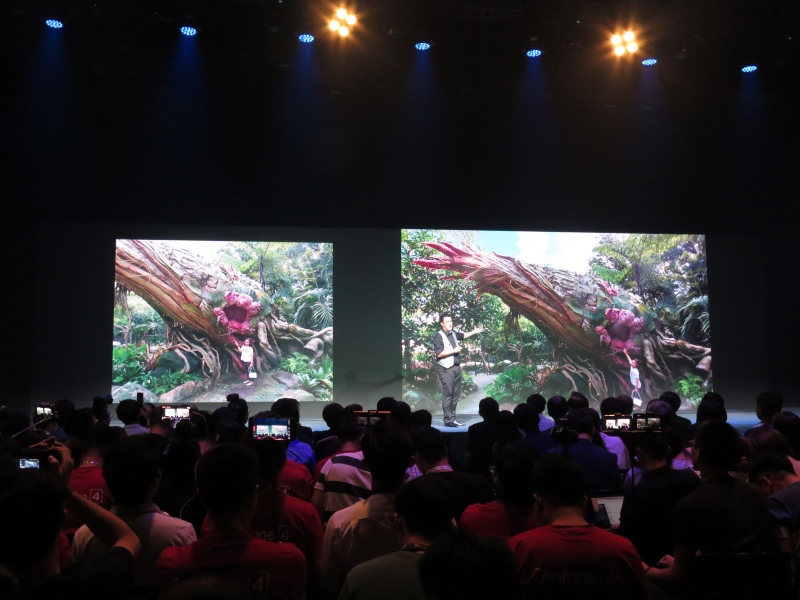 標準カメラとの画角の違い