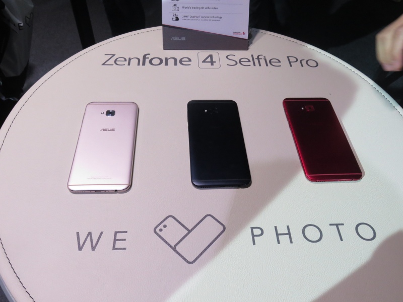 ZenFone 4 Selfie Proの本体色