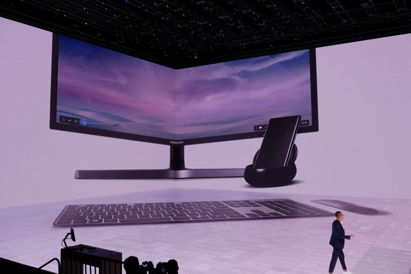 デスクトップPC相当として活用できる「Samsung DeX」にも対応