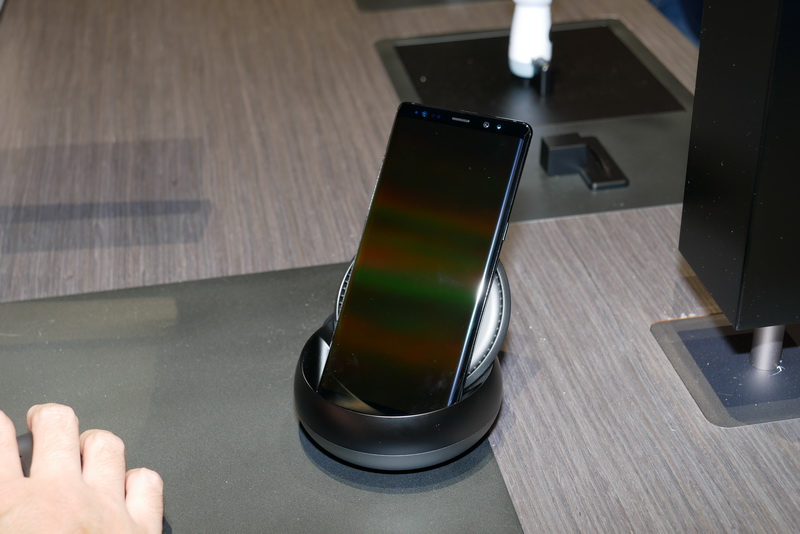 Galaxy S8/S8+同様に、「Samsung DeX」に対応