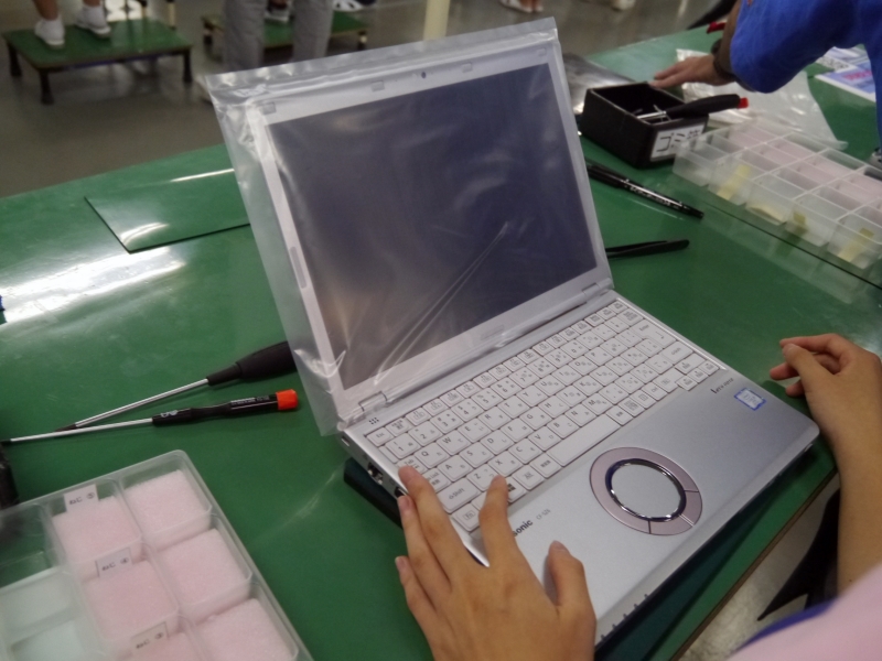 完成したレッツノートSZ6