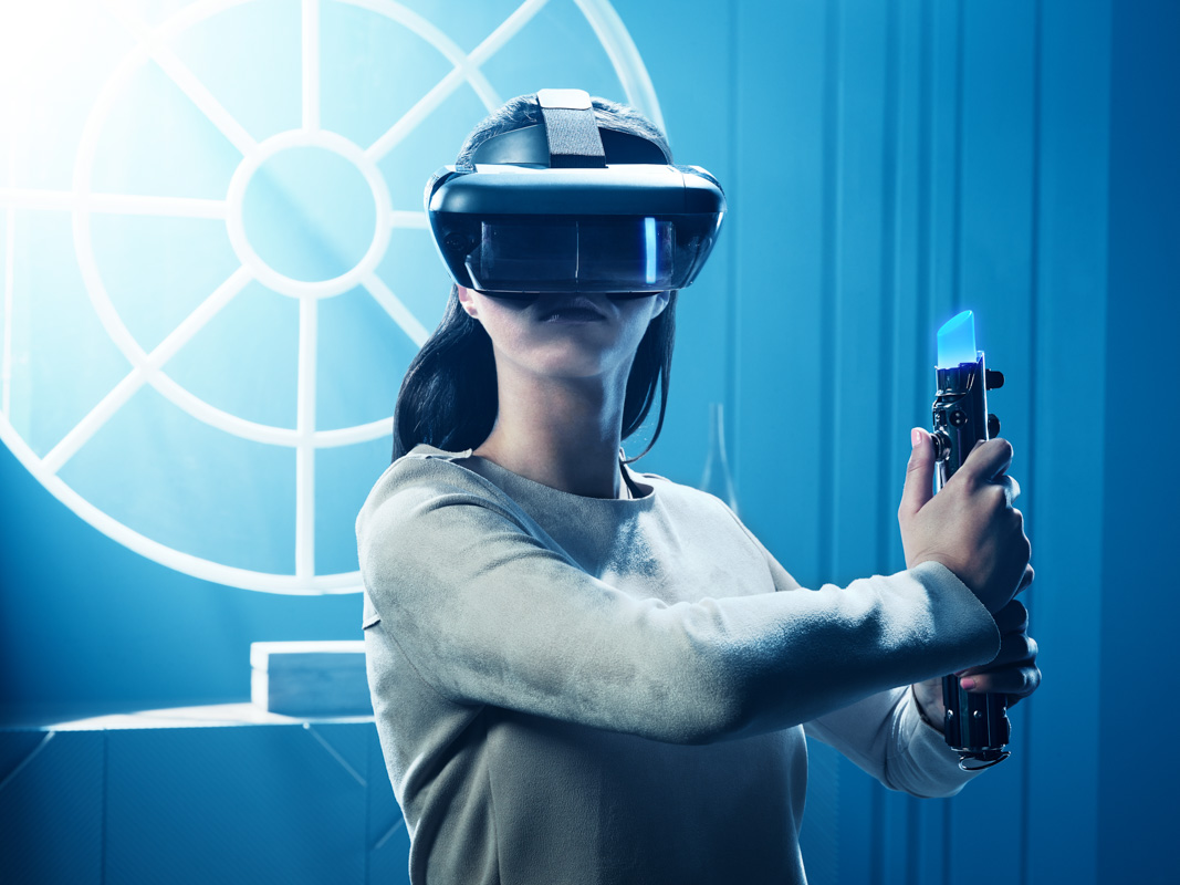 Star Wars/ジェダイ・チャレンジをプレイしているところ(提供:Lenovo)