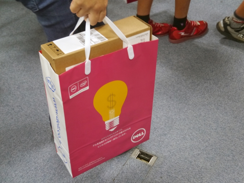 参加者は完成したPCを持ち帰った