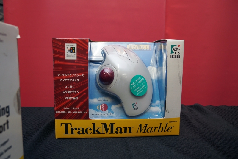 TrackMan Marble
