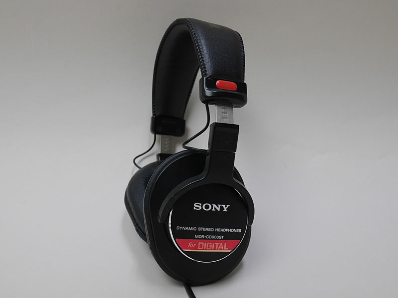 ソニーのスタジオユースヘッドフォン「MDR-CD900ST」は63Ω