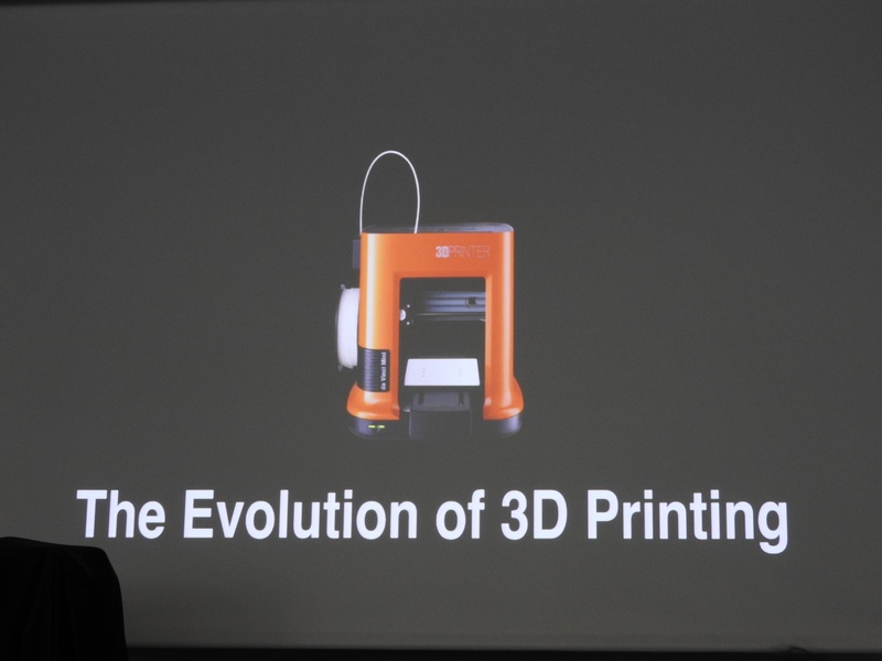 最初に流れた動画の1シーン。XYZプリンティングは3Dプリンティングの進化をもたらした