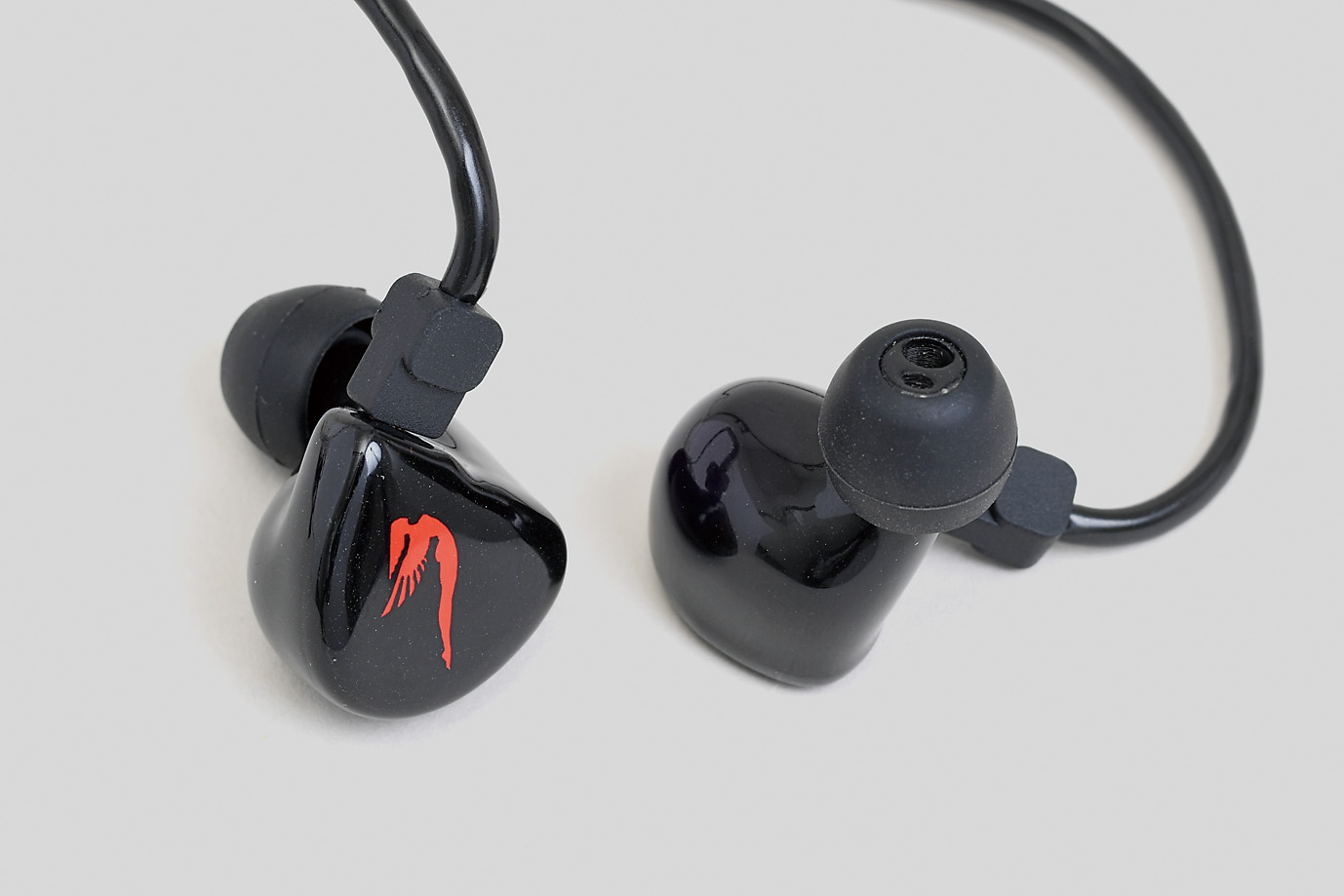 <a href="http://www.iriver.jp/products/product_142.php" class="n" target="_blank">Astell&Kern IEM-JH Audio THE SIREN Michelle</a>