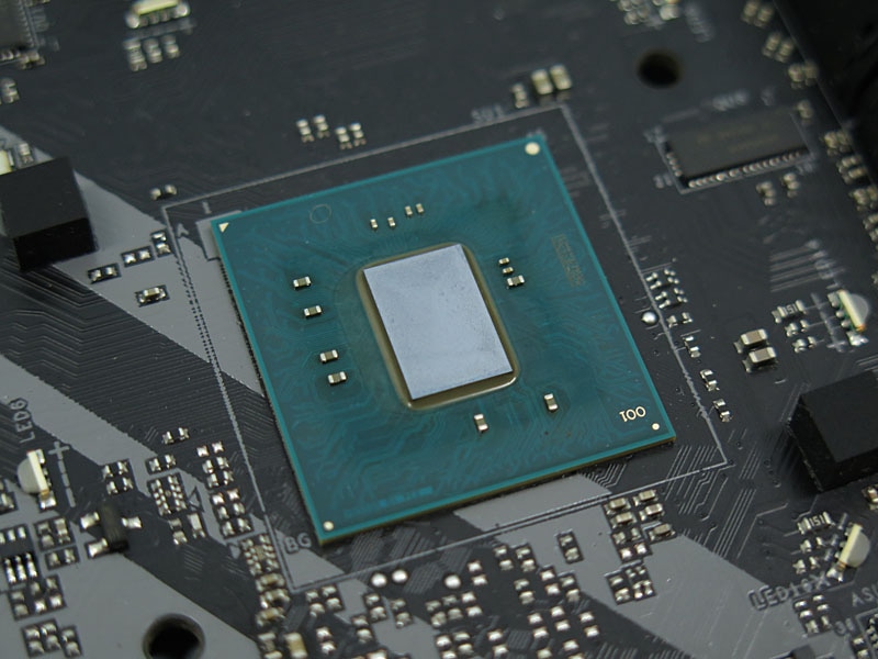 チップセットはZ370