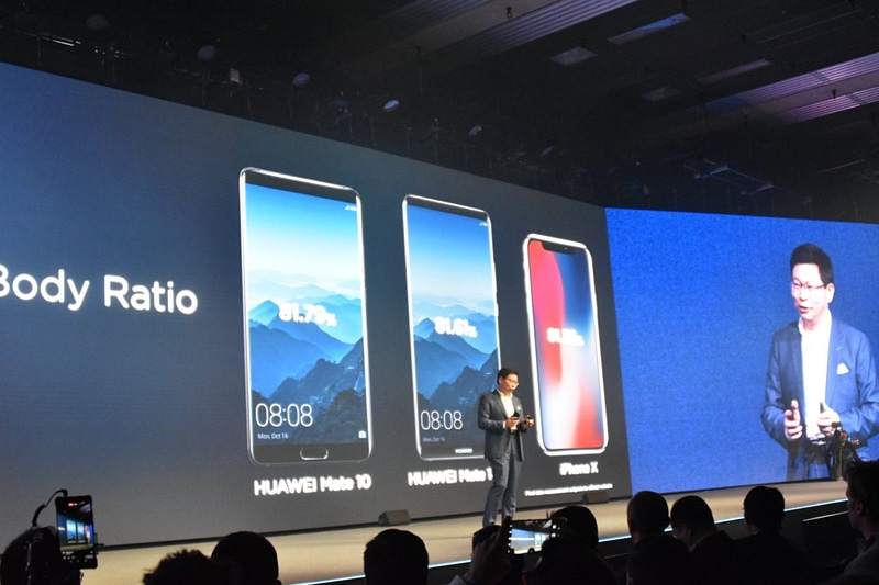 あらゆる場面で他社機と比較された