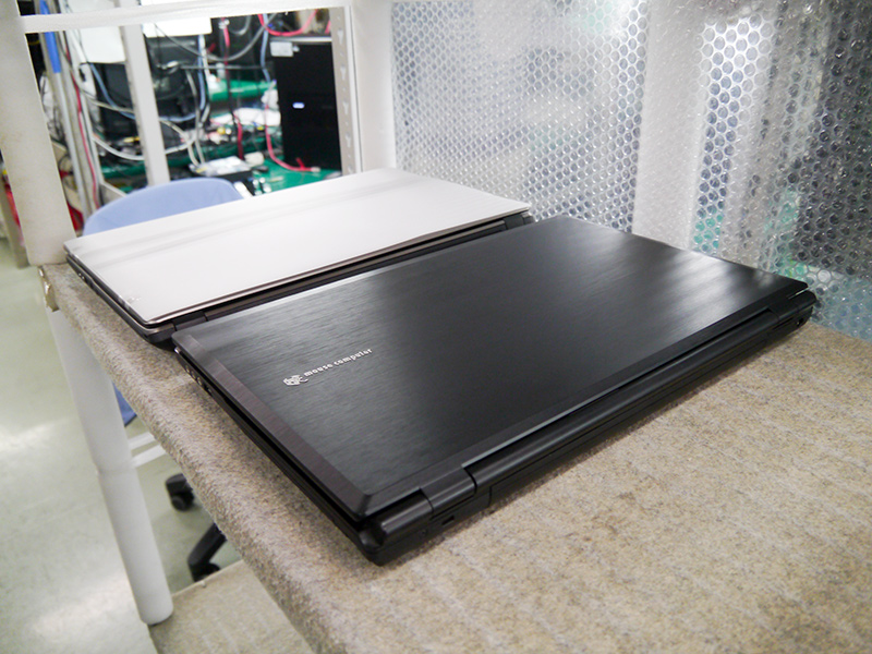 修理が完了したPC。最終的にリーダーがすべてのチェックが行なわれていることを確認する