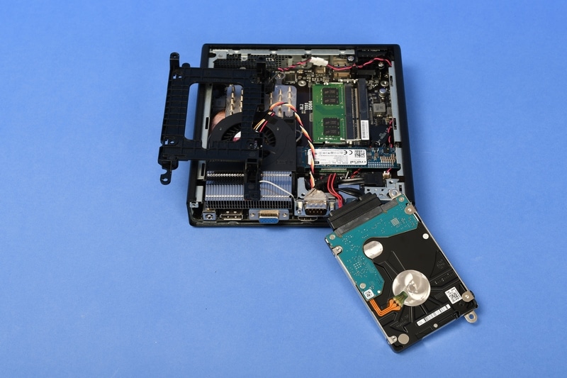 さらにフレームを取り外すと……