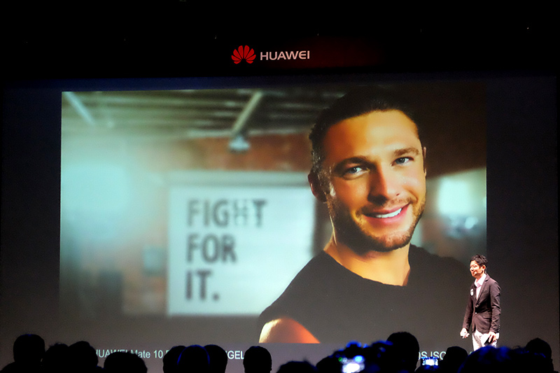 逆光でも自然な撮影