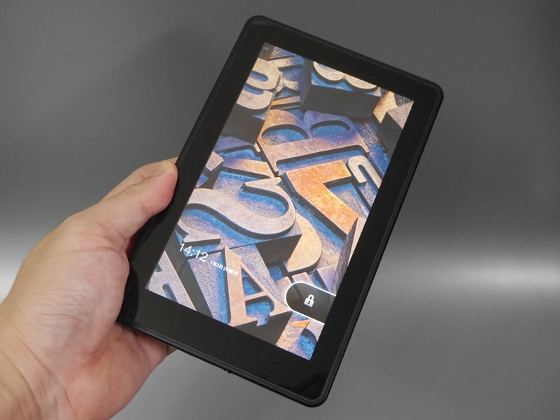 現在は「Fire」というブランド名でKindleを上回る存在感を見せているAmazonのタブレットは、当初「Kindle Fire」という名前でリリースされていた。これは日本で初めて投入された第2世代のKindle Fire