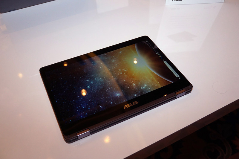 360度回転型ヒンジで回転式の2in1型デバイス