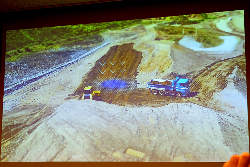 ギアや走行速度も適切な値を案内