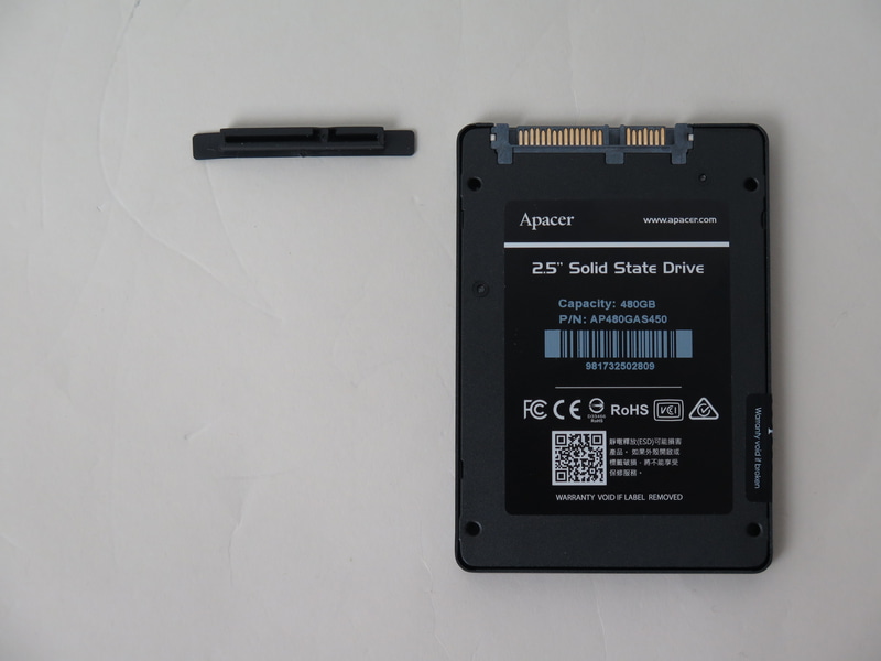 カバーを外したところ