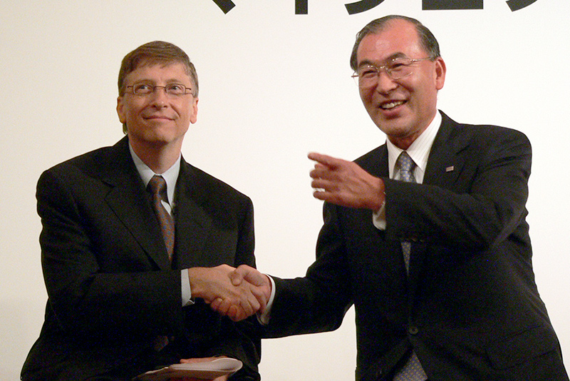 ビル・ゲイツ氏と西田厚聰氏
