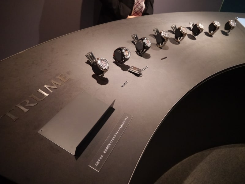 高級アナログウォッチ「TRUME」