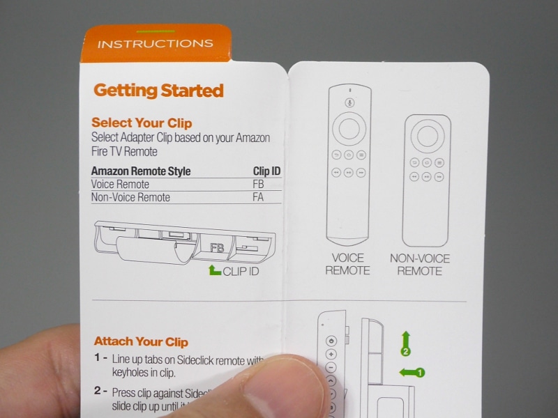 音声操作対応リモコンと非対応リモコンとで用いるアダプタが異なる