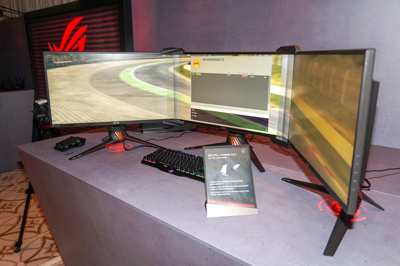 ASUSのBezel-free Kitを利用したトリプルディスプレイ、確かにベゼルがないように見える