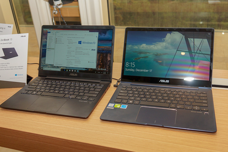 右側が日本でも12月に発表されたZenBook 13(UX331UN)、左側が今回発表されたZenBook(UX331UAL)。外装も違っていることがわかる