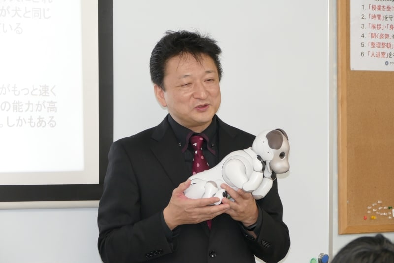 世界中の人にaiboのプログラムを作ってほしいと願っているとのこと