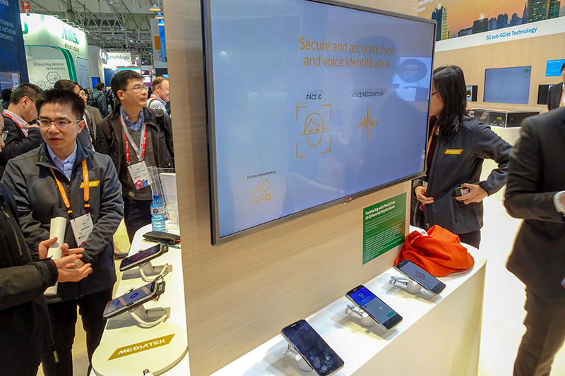 開発環境を利用して容易にAIのアプリケーションを構築できる