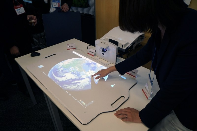 プロジェクターたっち