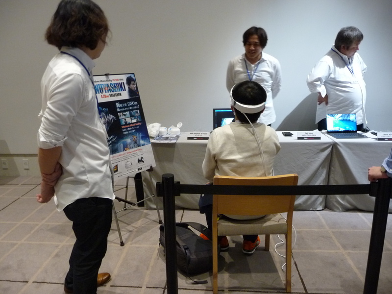 VRヘッドセットVisorの体験ブースも