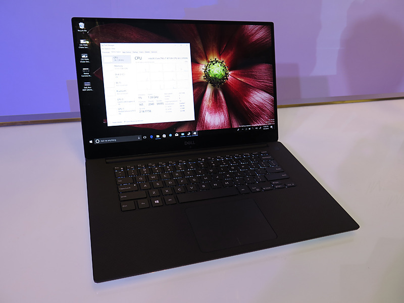 6コアCPUを搭載したXPS 15