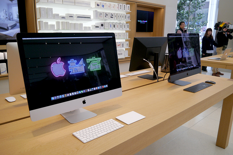 Macの展示コーナー