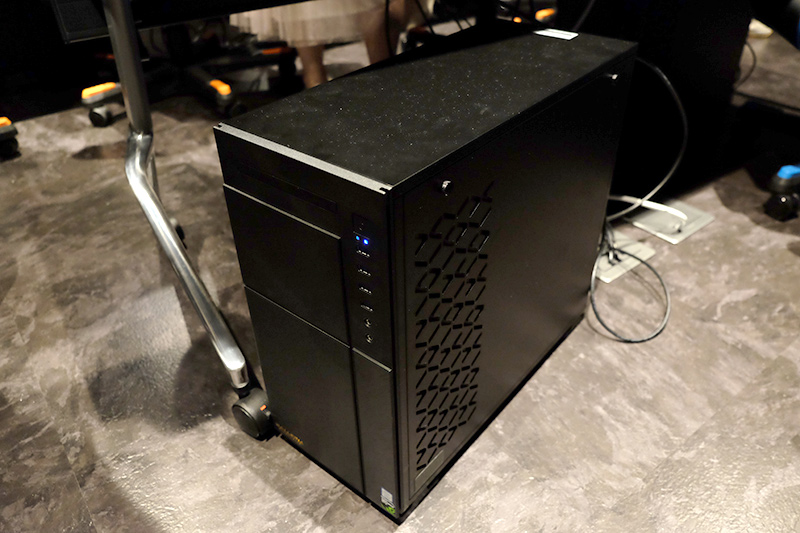 PCはGALLERIA GAMEMASTERの最上位モデル