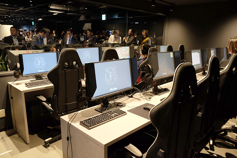 ボックス型選手席からの眺め