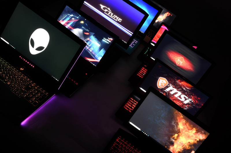 9メーカーが選んだおすすめのゲーミングノートPCを5つの視点で検証