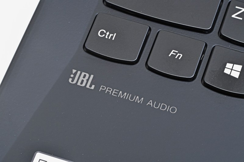 JBL PREMIUM AUDIO対応