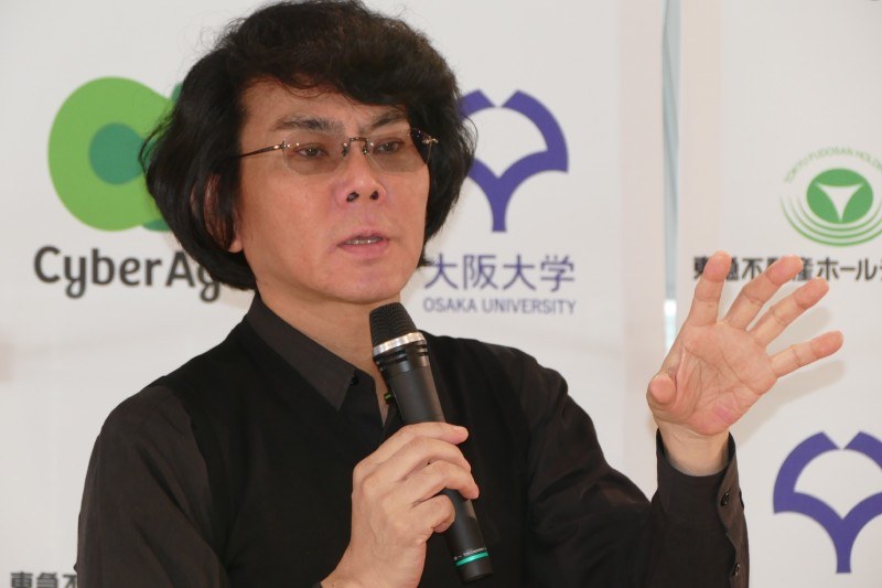 大阪大学大学院 基礎工学研究科 石黒浩教授