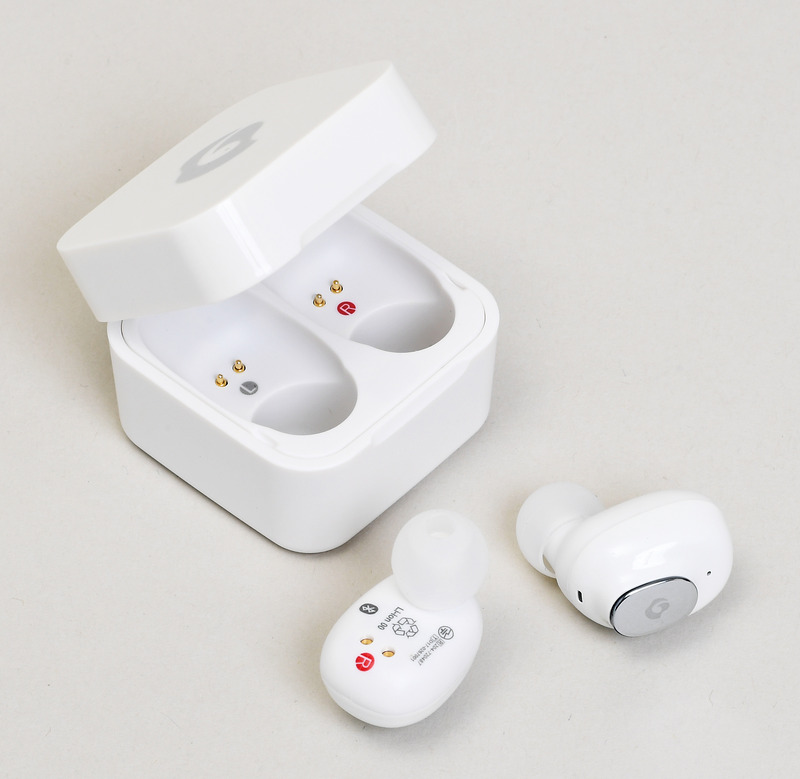 実売価格：10,000円前後<br>装着方式：カナル型●構造：密閉式●コーデック：AAC/SBC●連続再生時間：最大3時間●防水性能：―●駆動方式：ダイナミック型●ドライバー口径：6mm●インピーダンス：16Ω●再生周波数帯域：20Hz～20kHz●接続方式：Bluetooth v4.2●重量：約5g（各イヤホンユニット）●カラー：ホワイト、ブラック